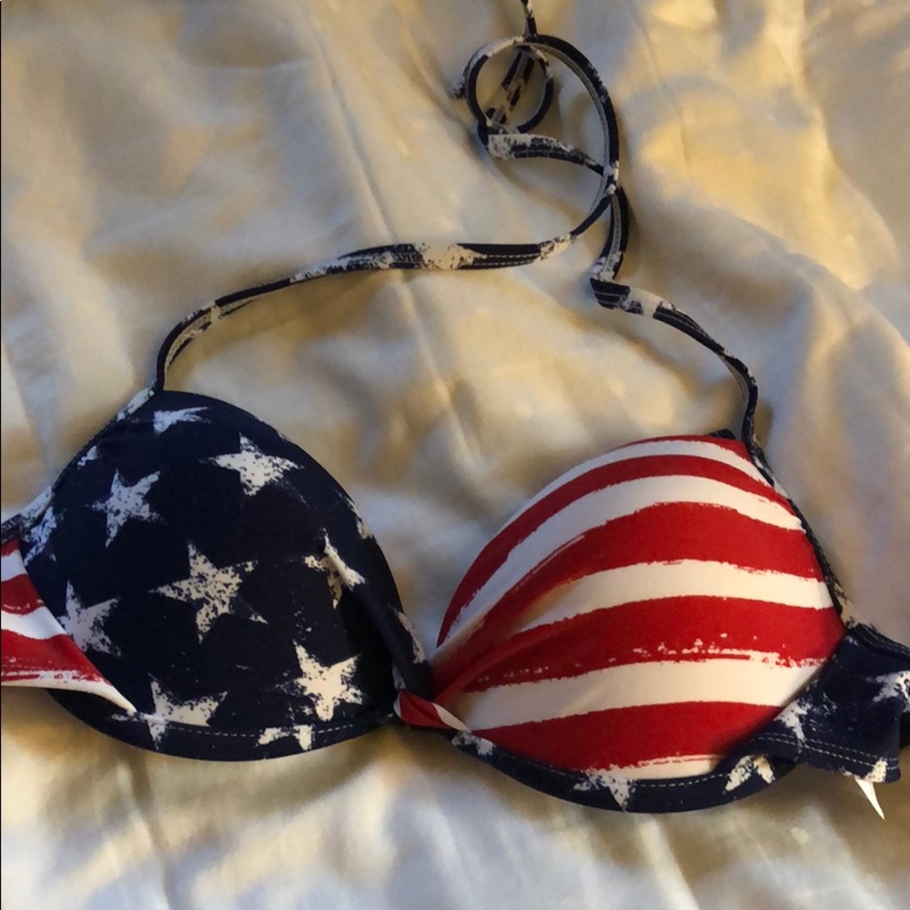 Patriotic bikini top with padding